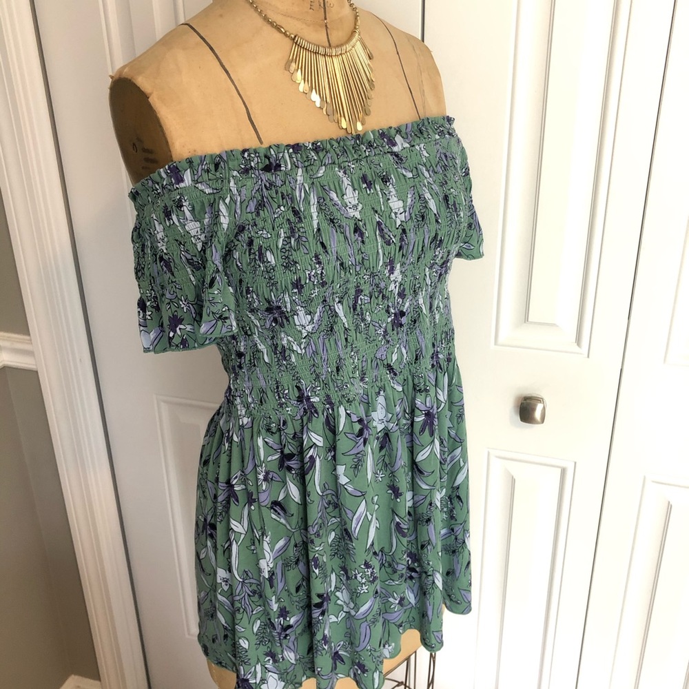 Maternity Pea in the Pod Off shoulder smocked top